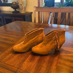Tan faux suede fringe boots